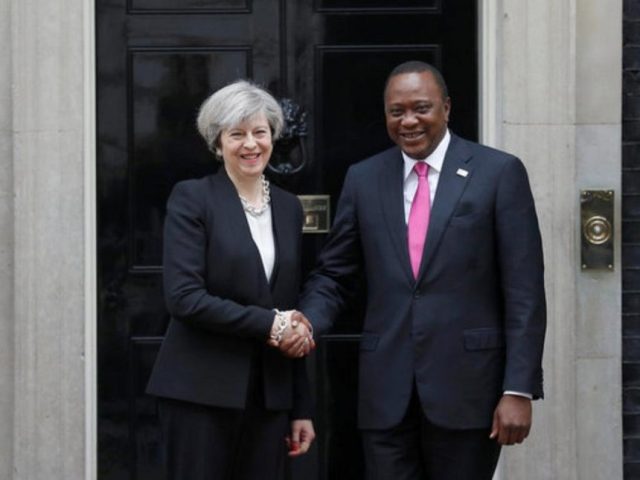 President Uhuru in London, Meets with British Prime Minister Theresa May