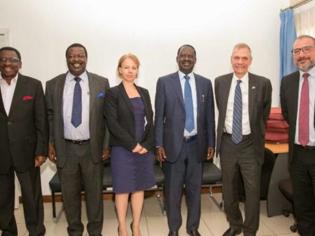 Raila Holds Discussions with US, UK Diplomats