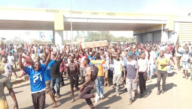 NASA Says Will Feed anti-IEBC Demonstrators With 20,000 Sodas, Loaves of Bread Daily