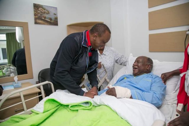 President Uhuru Visits Ailing Veteran Politician Kenneth Matiba