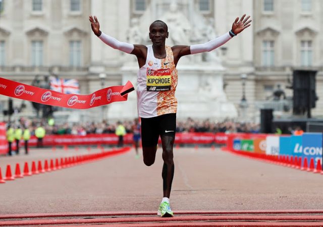 Kenyans Online Bash British Outlet Daily Mail over Article Questioning Kipchoge's London Marathon Win