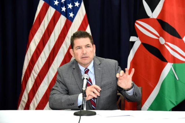 US, UK Envoys Hail Unveiling of New Kenyan Banknotes