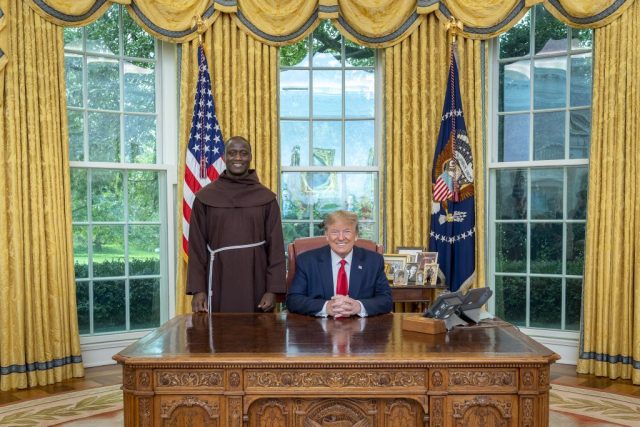 Celebrated Kenyan Teacher Peter Tabichi Meets Trump at the White House, to Address UN Assembly