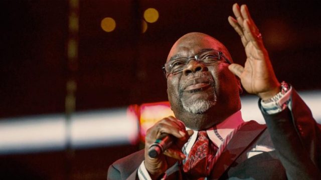 US Televangelist TD Jakes Salutes Kenyans on Twitter 