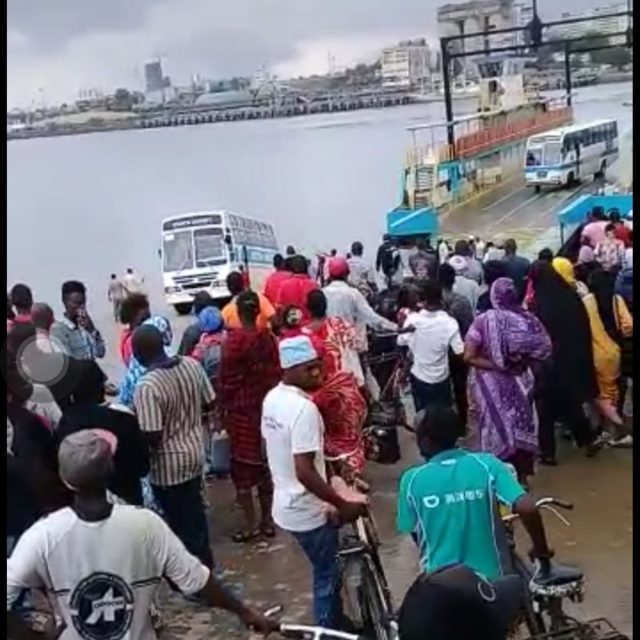 [VIDEO] Scare as Kenyatta University Bus Nearly Sinks into the Indian Ocean