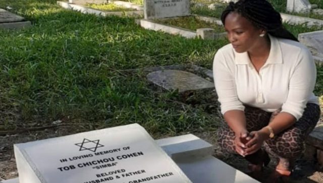 Sarah Wairimu Visits Late Dutch Husband Tob Cohen’s Grave