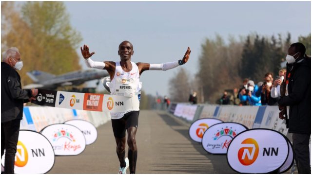 Kenya’s Eliud Kipchoge Wins NN Marathon in the Netherlands 