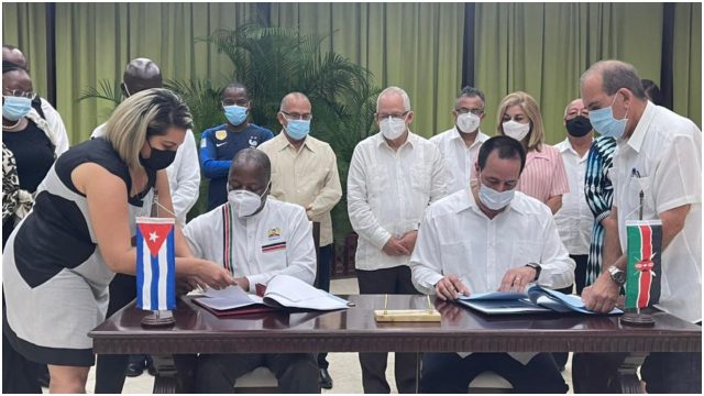 Kenya Imports 101 More Cuban Doctors in New Partnership 