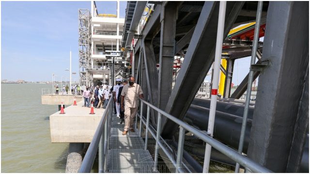 President Kenyatta Inspects Sh40 Billion Kipevu Oil Terminal 