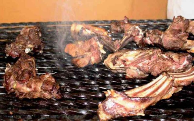 Nyama Choma, Chapo, and Mpango wa Kando Among Kenyan Words Added to Oxford English Dictionary