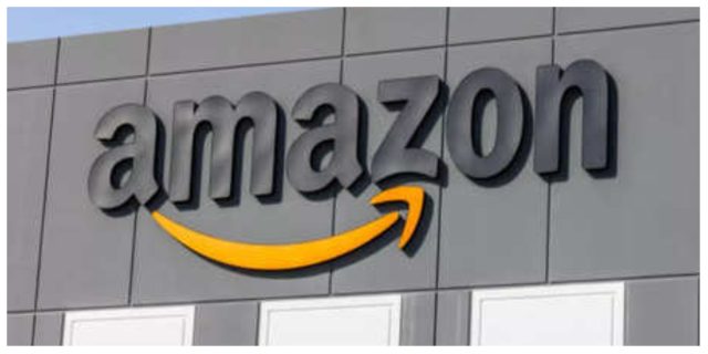 Amazon Urges USCIS to Allocate All Employment-Based Green Cards Before Deadline to Help Immigrant Workers 