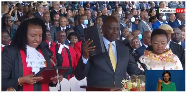  Ruto Sworn in as Kenya’s Fifth President 