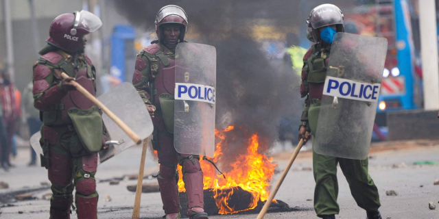 High Court Orders Police to Wear Nametags During Protests