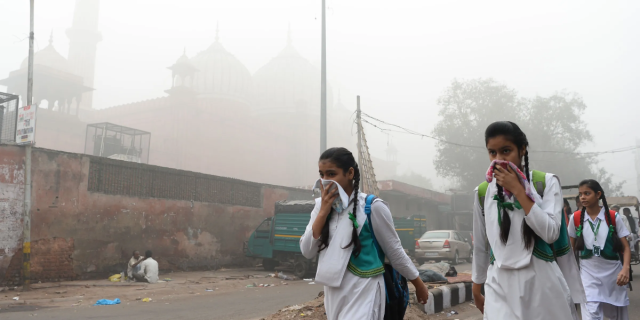 India Closes Schools as Air Quality Reaches Dangerous Levels